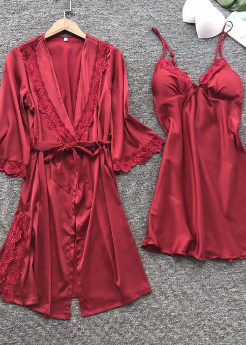 Set halat si rochita de noapte rosie, marimi S/M, cod produs: 68
