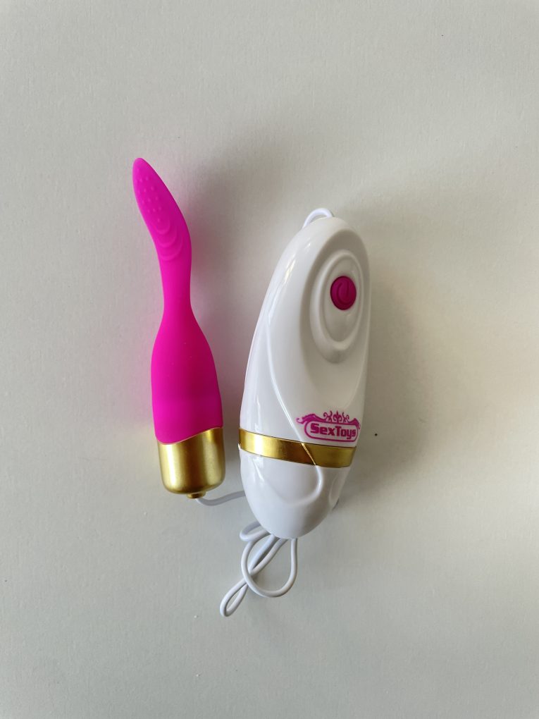 Vibrator tip limbă cu telecomandă și 12 moduri de vibrație, cod produs TON01