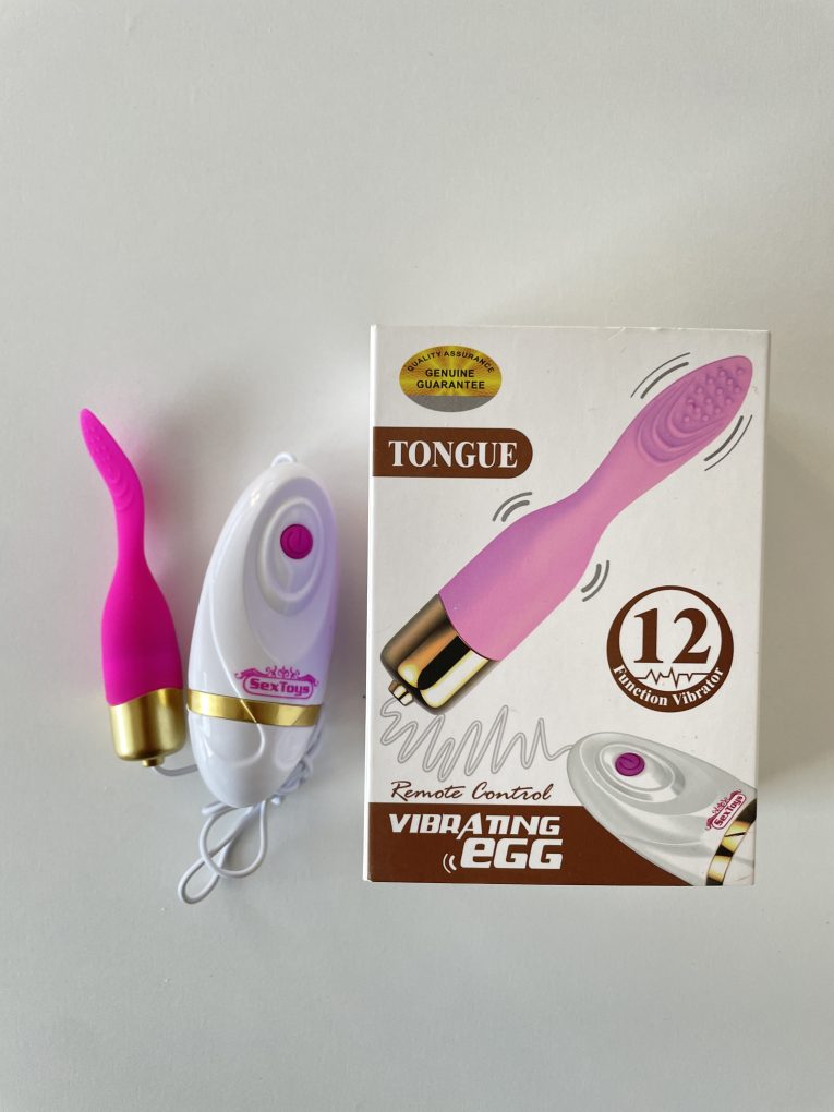 Stimulator clitoridian Tongue – limbă flexibilă cu 12 funcții de vibrație